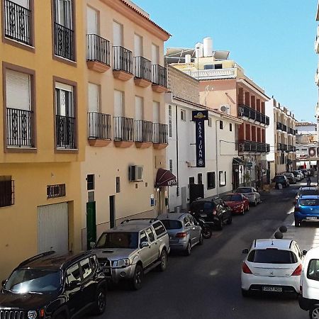Apartamentos Vicenta Carihuela By Playa Miguel Torremolinos Eksteriør bilde
