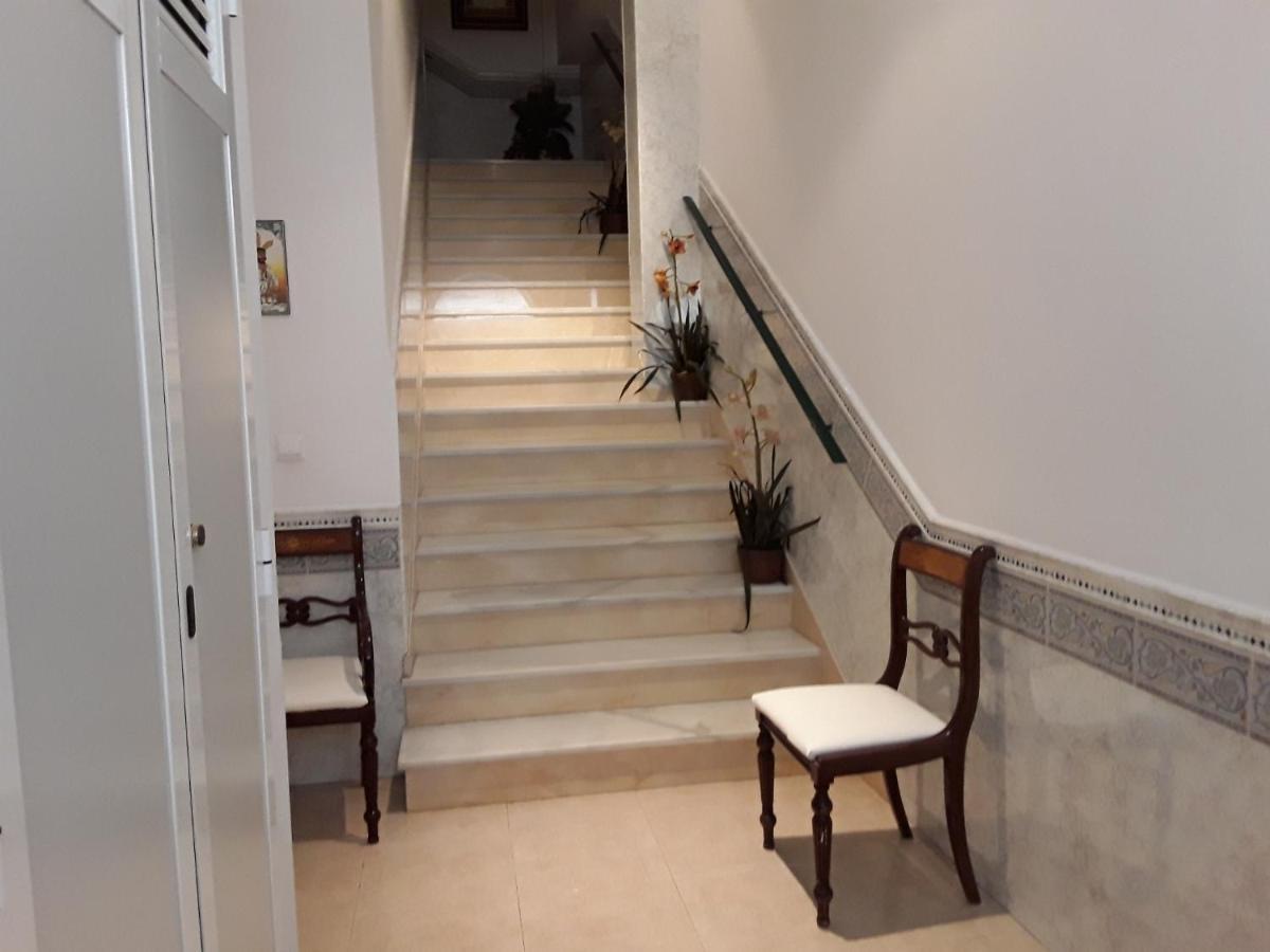 Apartamentos Vicenta Carihuela By Playa Miguel Torremolinos Eksteriør bilde